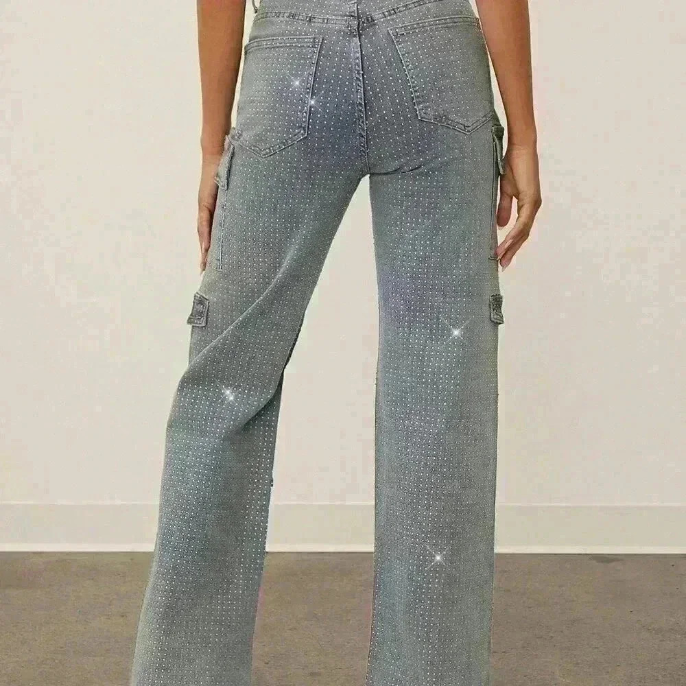 Medium Wash Curvy Women's Flap Pocket Side Cargo Mid Ride Jeans - Picture 6 of 6